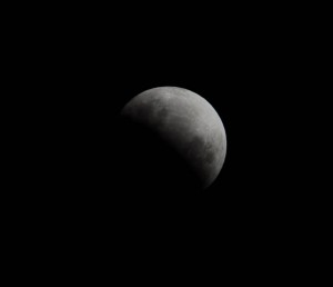 Photo of partial lunar eclipse from Melbourne, 2010-06-26